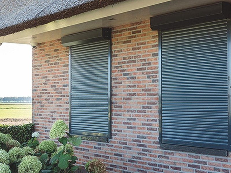 Nederlanders besparen op energiekosten met rolluiken
