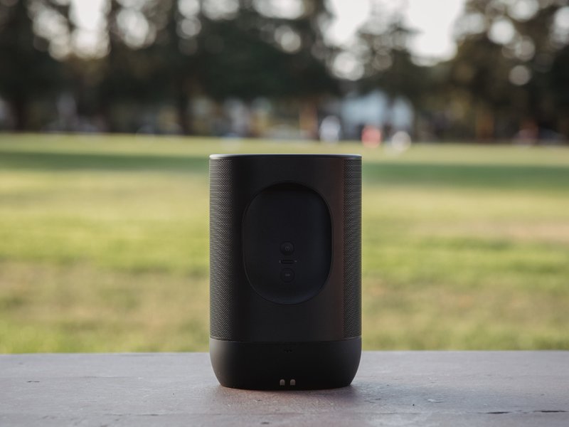 De perfecte buitenspeaker voor jouw feestje in de openlucht